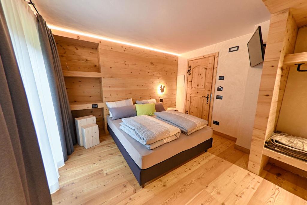 Postel nebo postele na pokoji v ubytování Chrys b&b