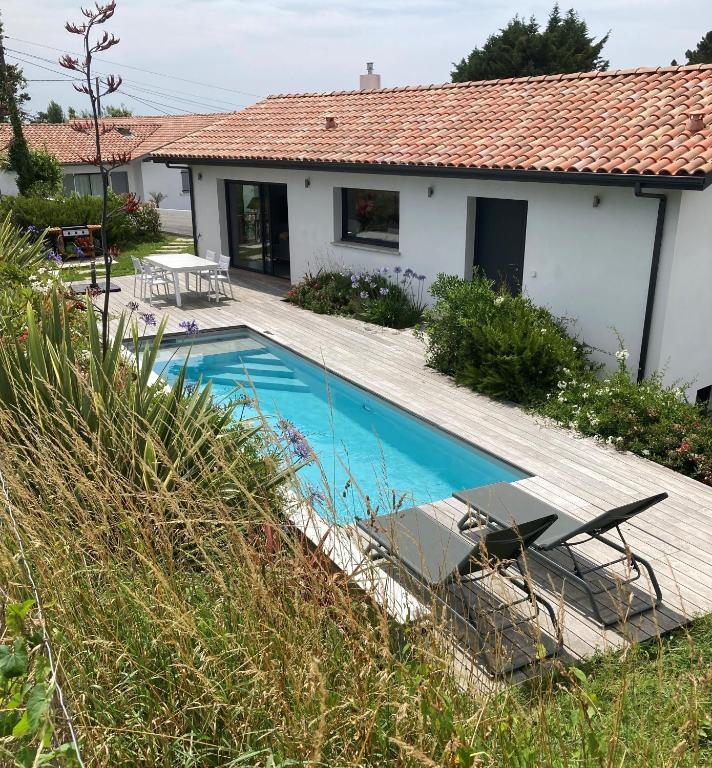 Maison 4 étoiles avec piscine vue sur mer et plage à pied, Saint-Jean-de-Luz  – Updated 2023 Prices