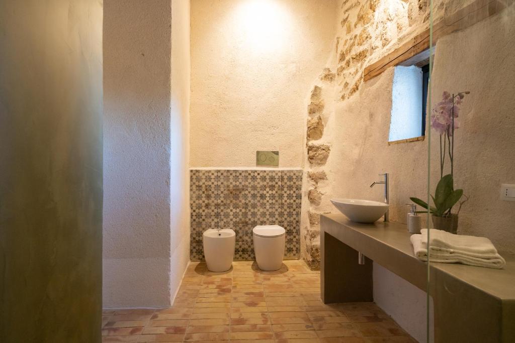 Koupelna v ubytování Borgo delle Pietre