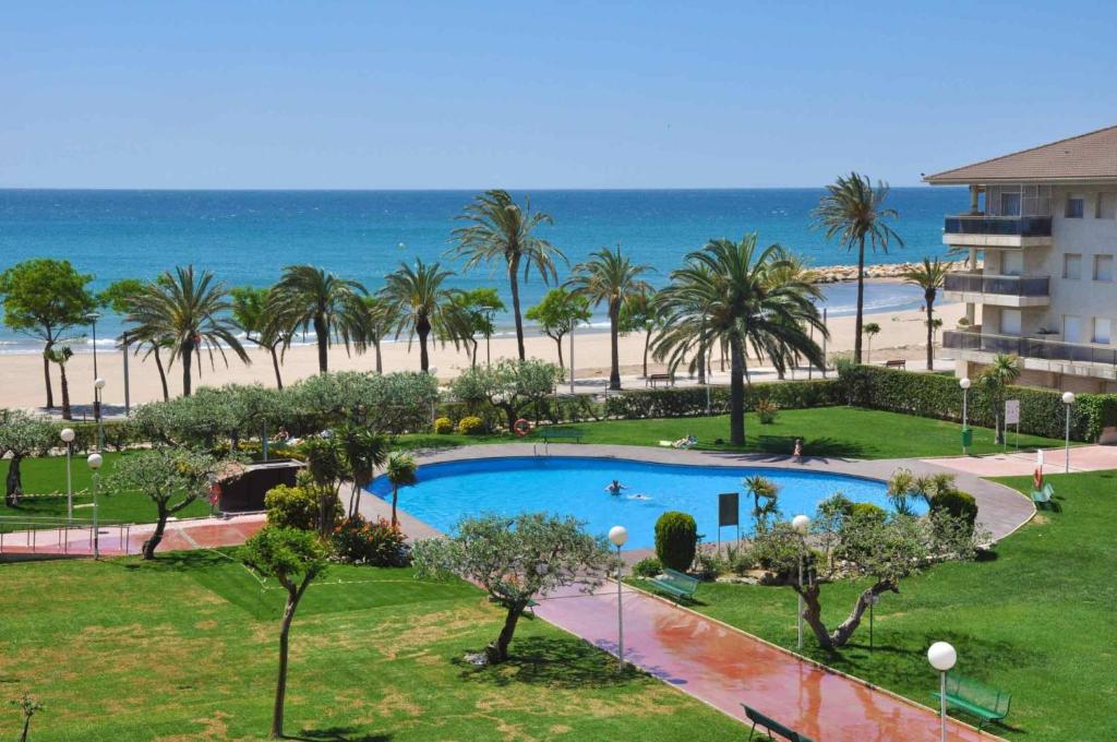 Apartamento Golf Sant Jordi en Cambrils 15057 Family complex ...