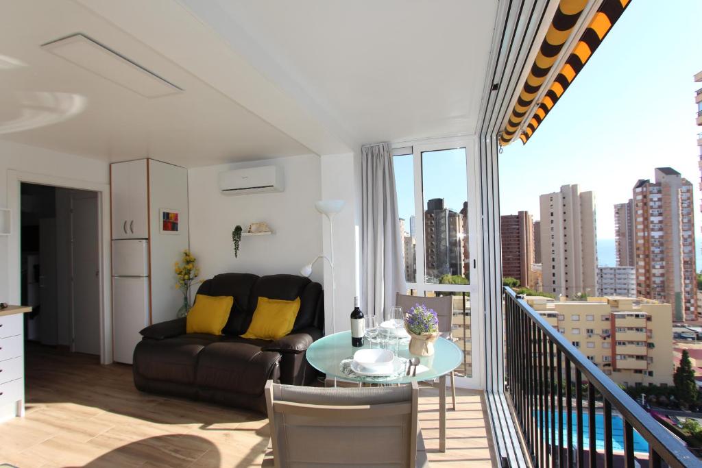 Posezení v ubytování Lantana Suite-Turis Benidorm