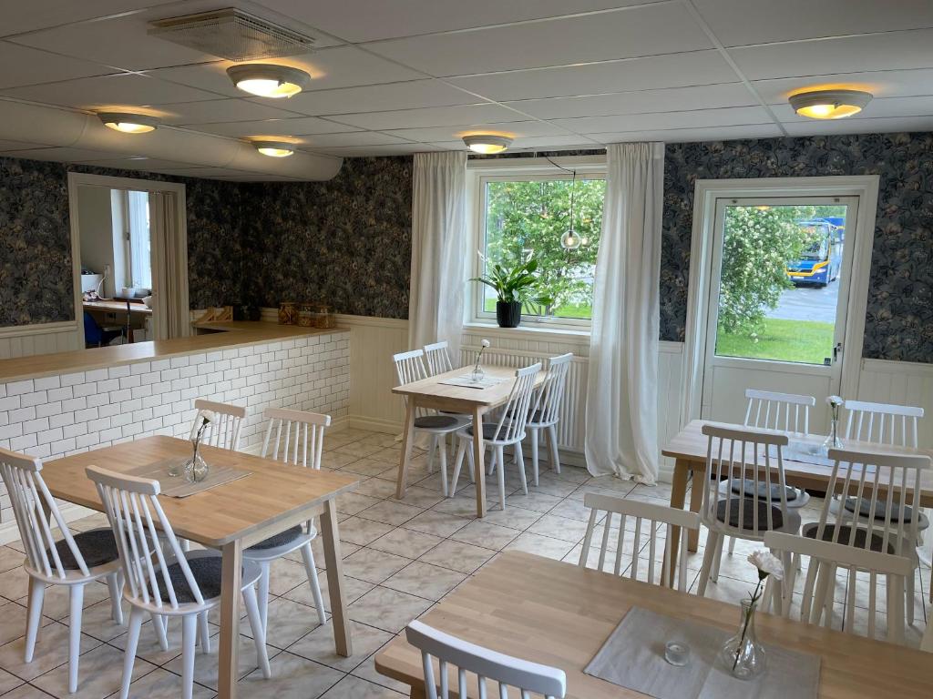 Restaurace v ubytování Hotell Luspen