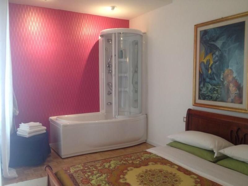Postel nebo postele na pokoji v ubytování Bed&Breakfast JSuite