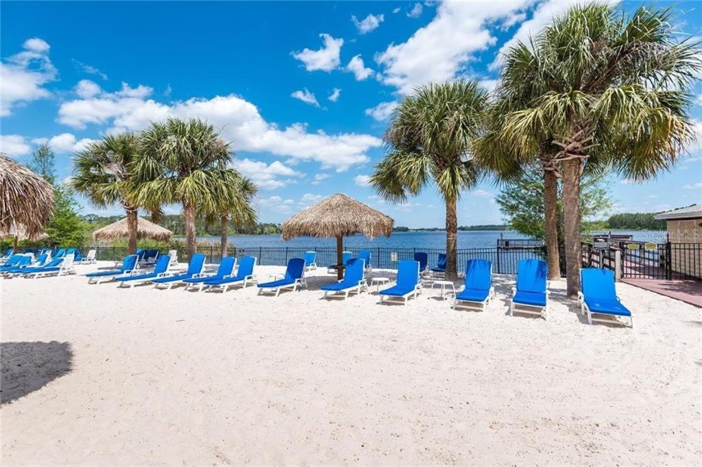 Amazing Villa near Disney at the Bahama Bay Resort villa, Kissimmee