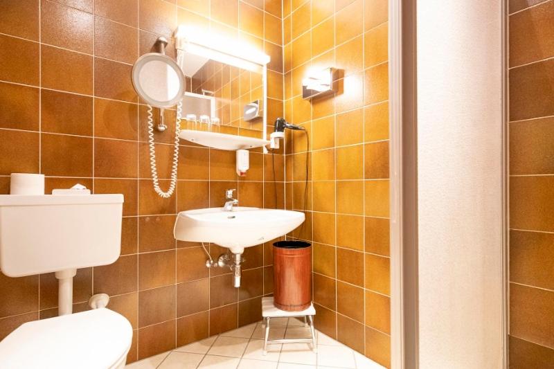 Vannituba majutusasutuses Hotel Gasthof Lercher