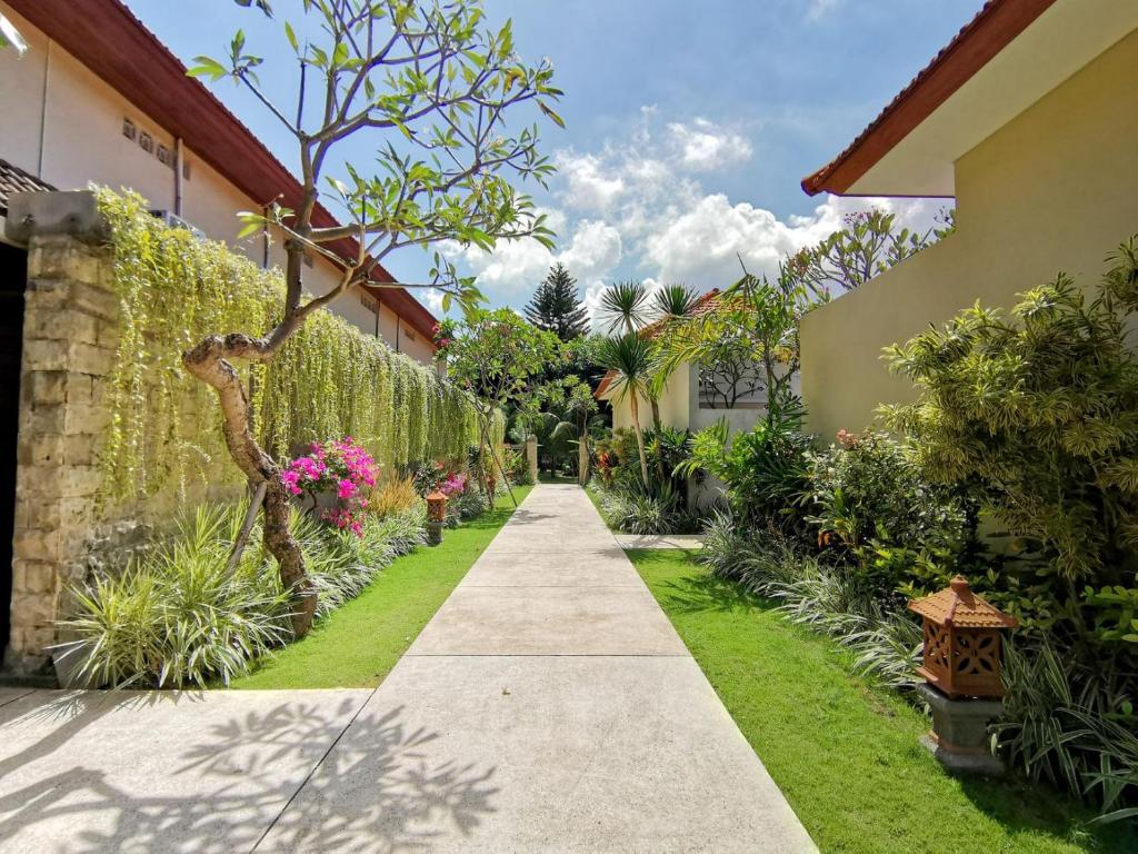 Zahrada ubytování Kuta Puri Bungalows, Villas and Resort