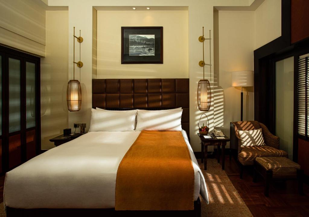 Postel nebo postele na pokoji v ubytování InterContinental Hanoi Westlake by IHG