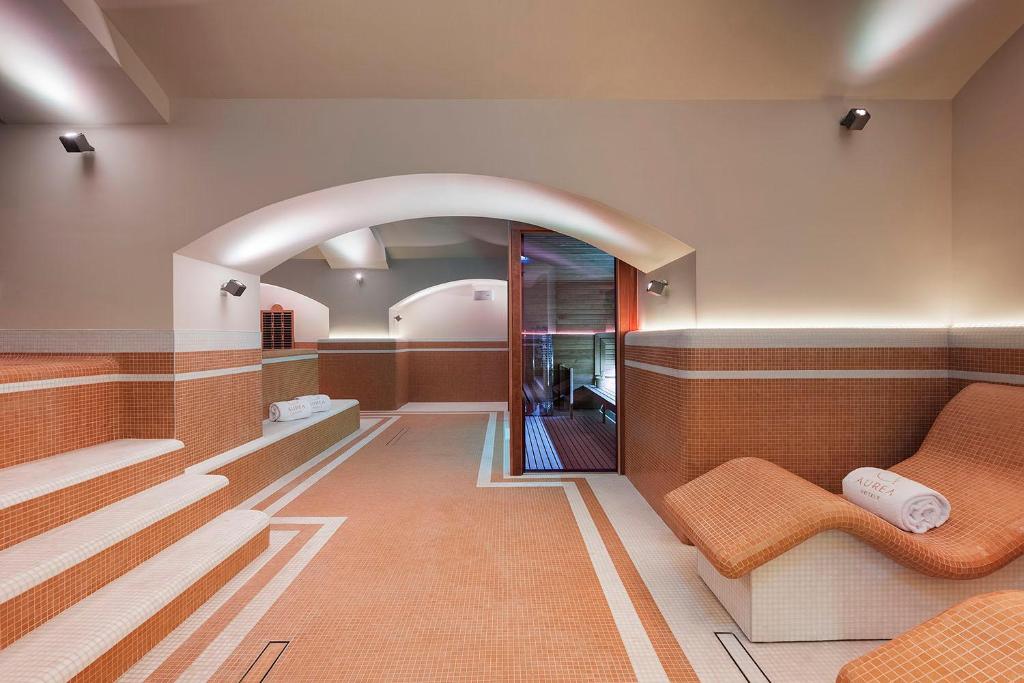A seating area at Áurea Ana Palace by Eurostars Hotel Company