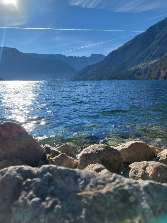 Seven Reasons / Panorama View - 12