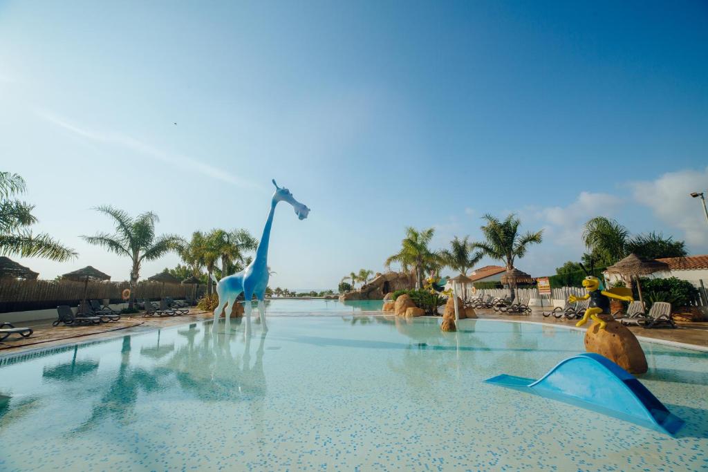 Piscina en o cerca de Alannia Els Prats