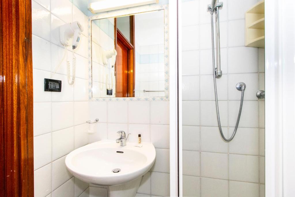 Hotel Cristallo Torino - Resim 19