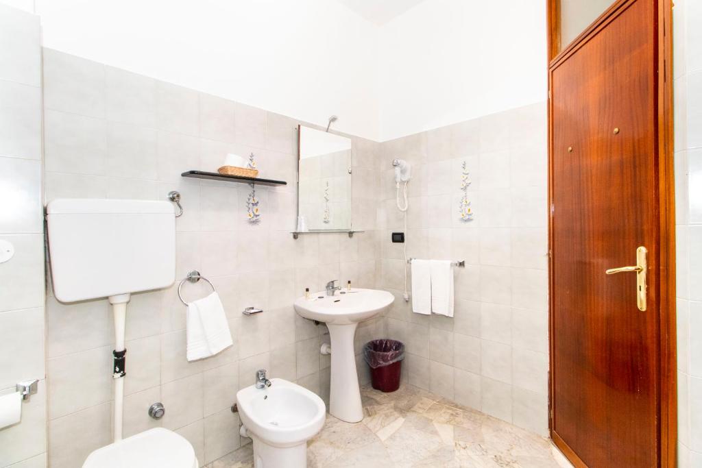 Koupelna v ubytování Hotel Cristallo Torino