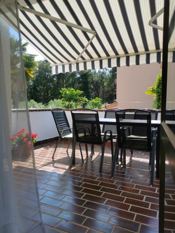 Zdjęcie z galerii obiektu Apartments Nono Toni w Poreču