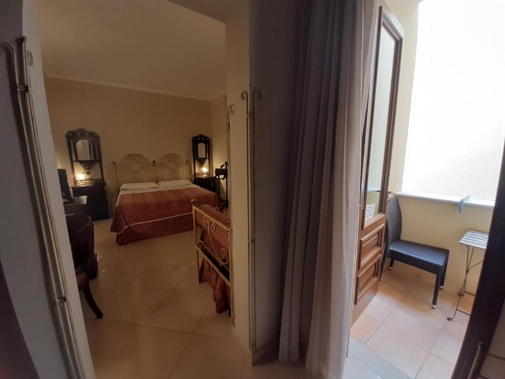 Ghibli Hotel - Triple Room With Balcony
