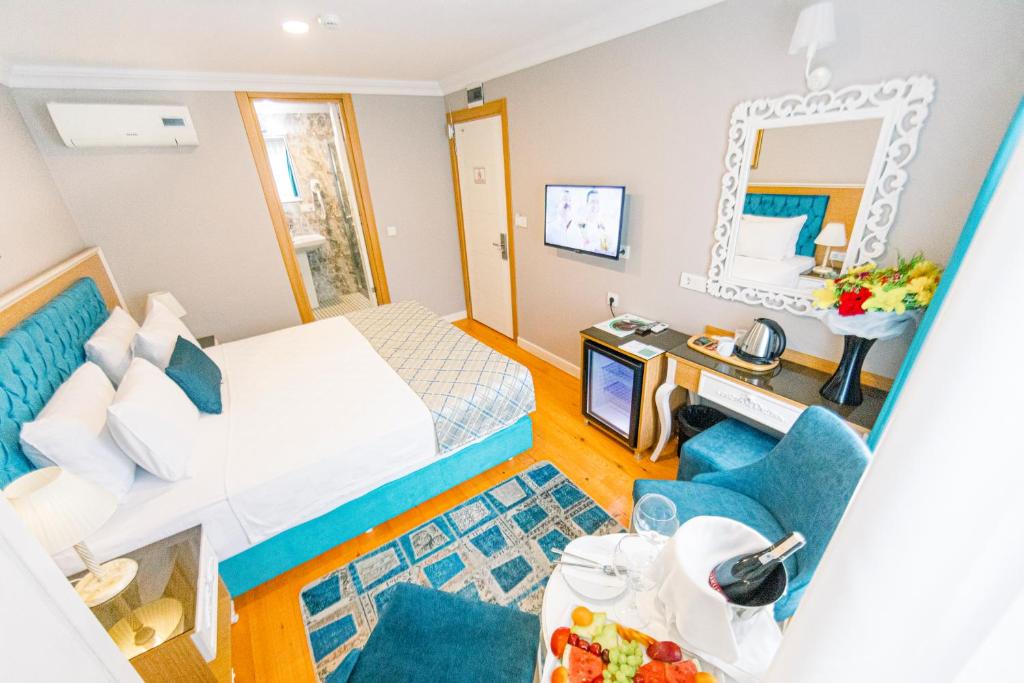 Acacia Mansion Hotel - 3