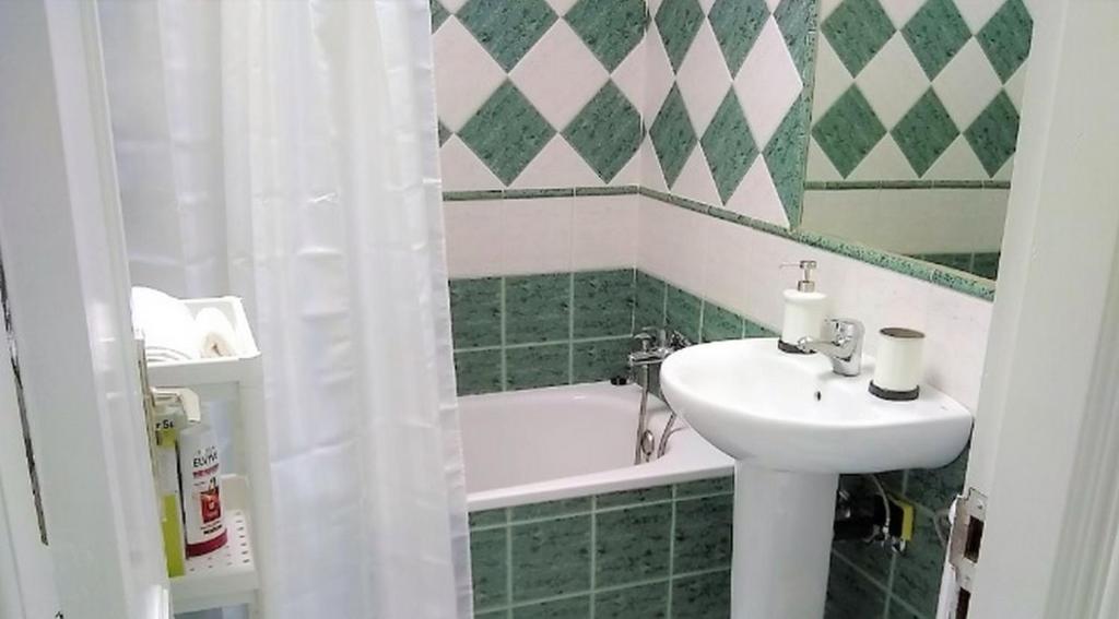 Koupelna v ubytování Bungalow Duna Flor Maspalomas