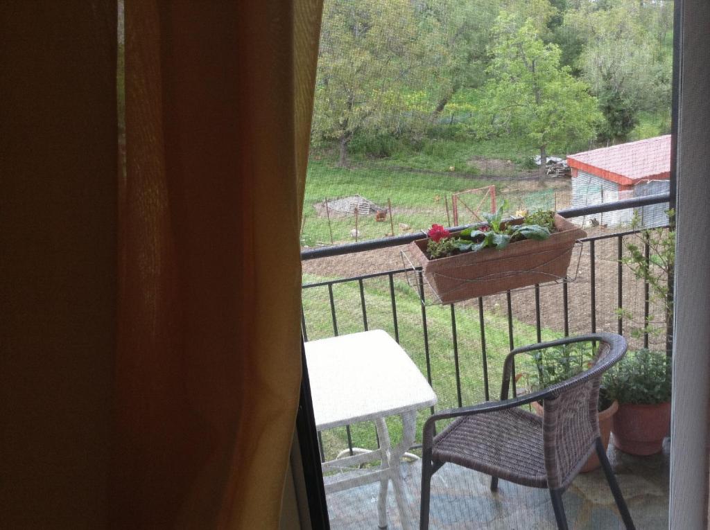 Balkón nebo terasa v ubytování Guesthouse Lamprini