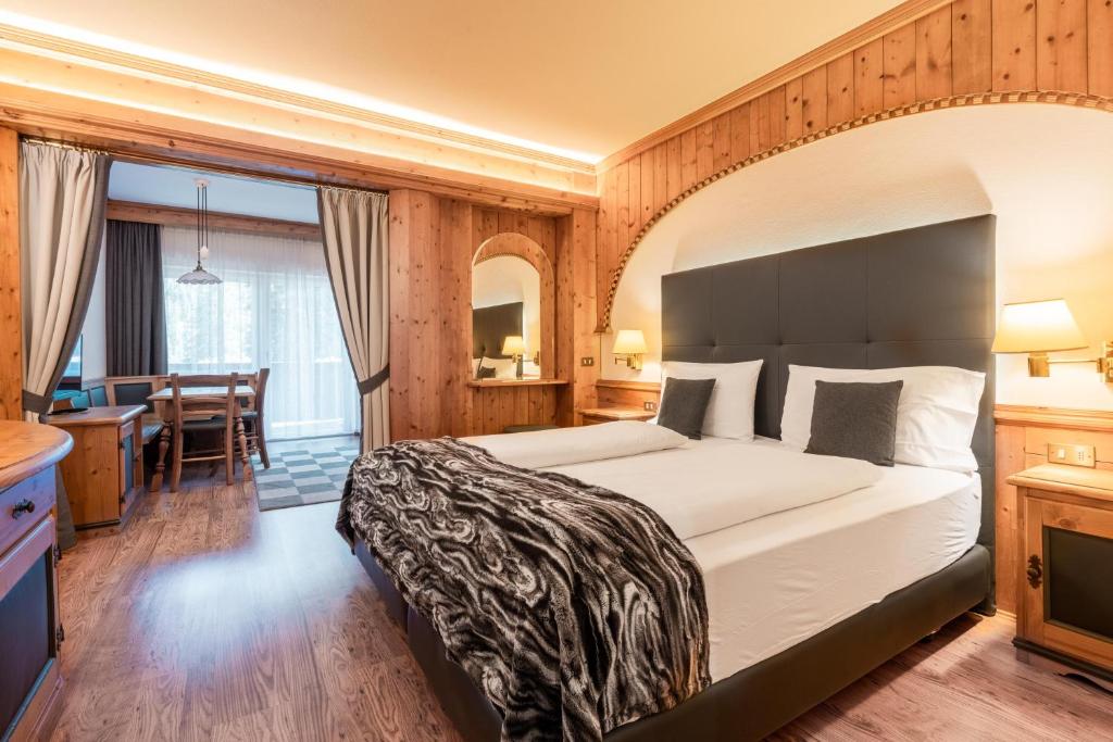 Croce Bianca Leisure & Spa Hotel, Canazei – Prezzi aggiornati per il 2024