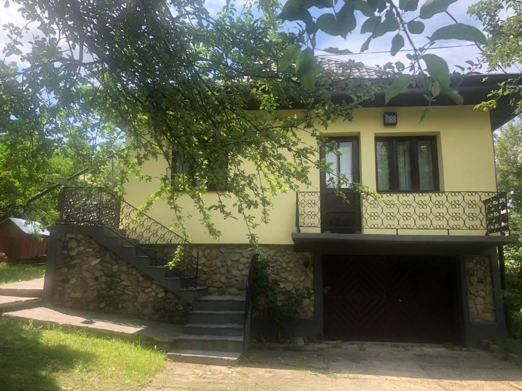 CASUTA MAMAIEI LIZETA - Baltatesti - Casa De Dois Quartos