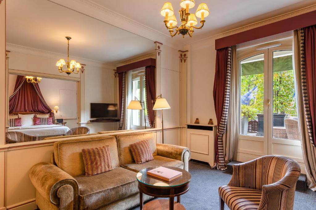 Hôtel Napoleon Paris - Resim 29
