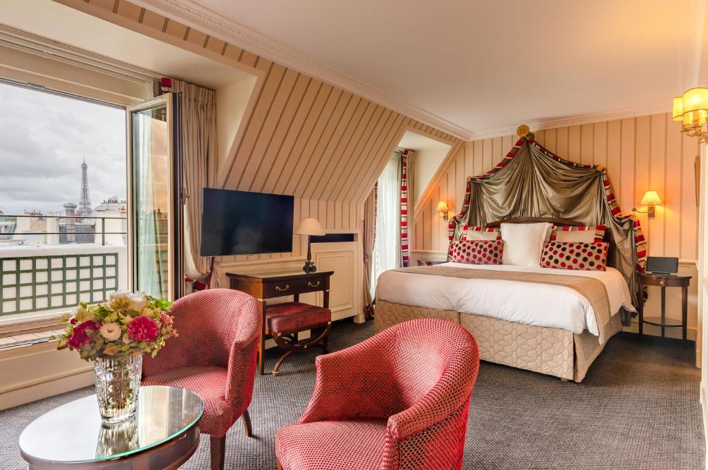 Suite, Napoleon Hotel, Luxury hotel in Paris