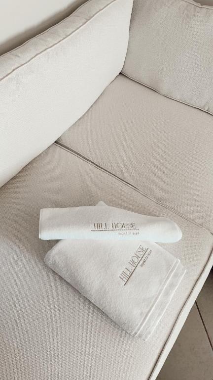 Hill House Adult Only - 16