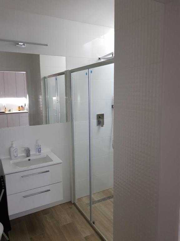 Kúpeľňa v ubytovaní Apartamenty Limanowskiego