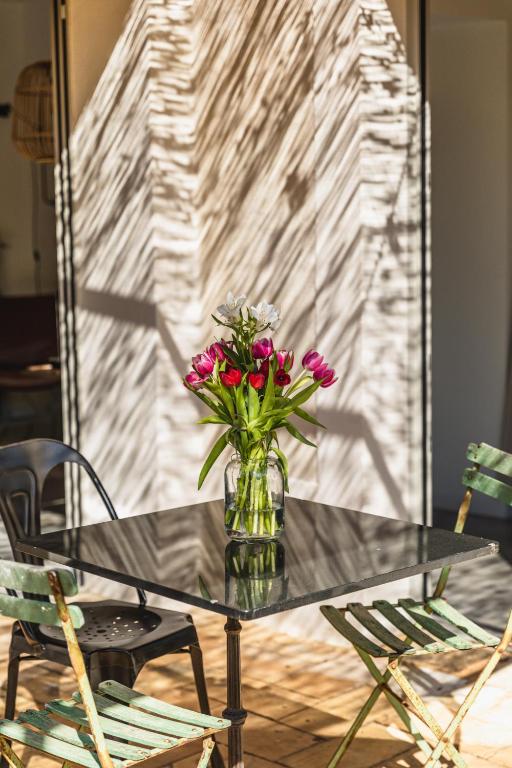 Maison 1634 - petit-déjeuner offert, parking, centre ville à pied, piscine, climatisation, cuisine - 8