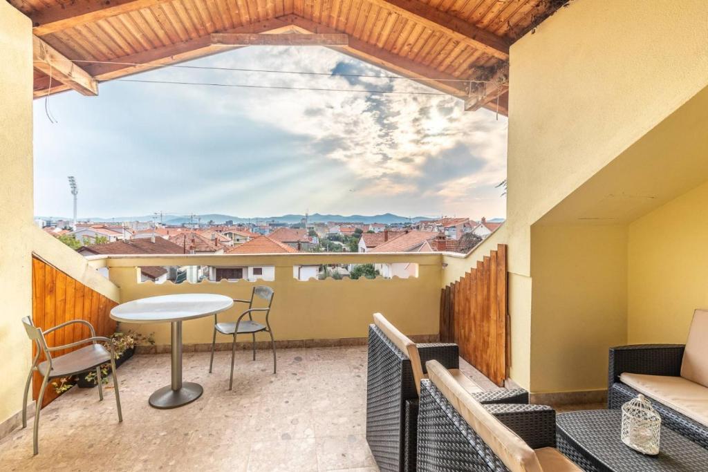 Balkón nebo terasa v ubytování Apartments Ivana