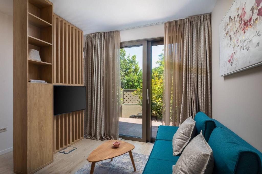 Dedaj Resort - Villa Tina - Comfort One-Bedroom Apartment With Sea View
