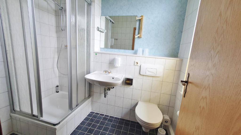 Koupelna v ubytování Hotel Zittauer Hütte