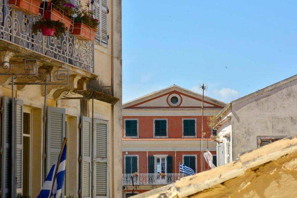 NV LUXURY RESIDENCE - 3