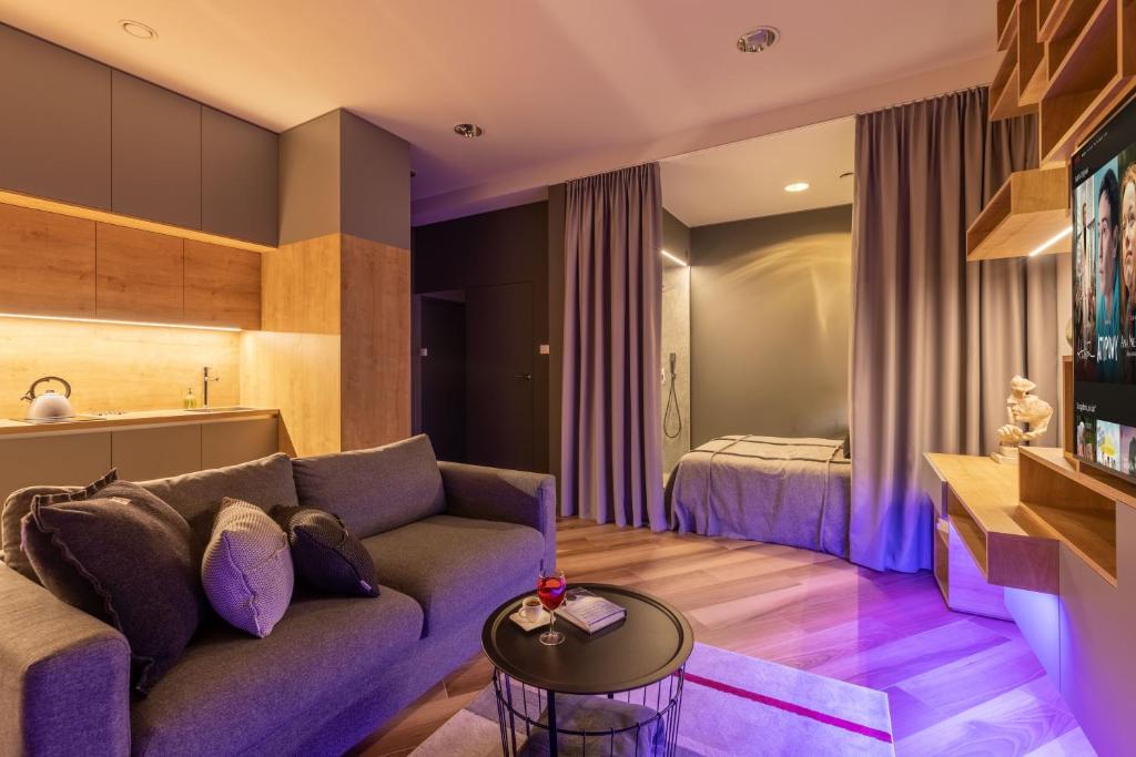 BAST 98 Klimatyzacja Apartamenty Ptak Szpital Matki Polki Mandoria Orientarium Atlas Arena - Przestrzenna 98 Parking bezpłatny - Apartamento Superior