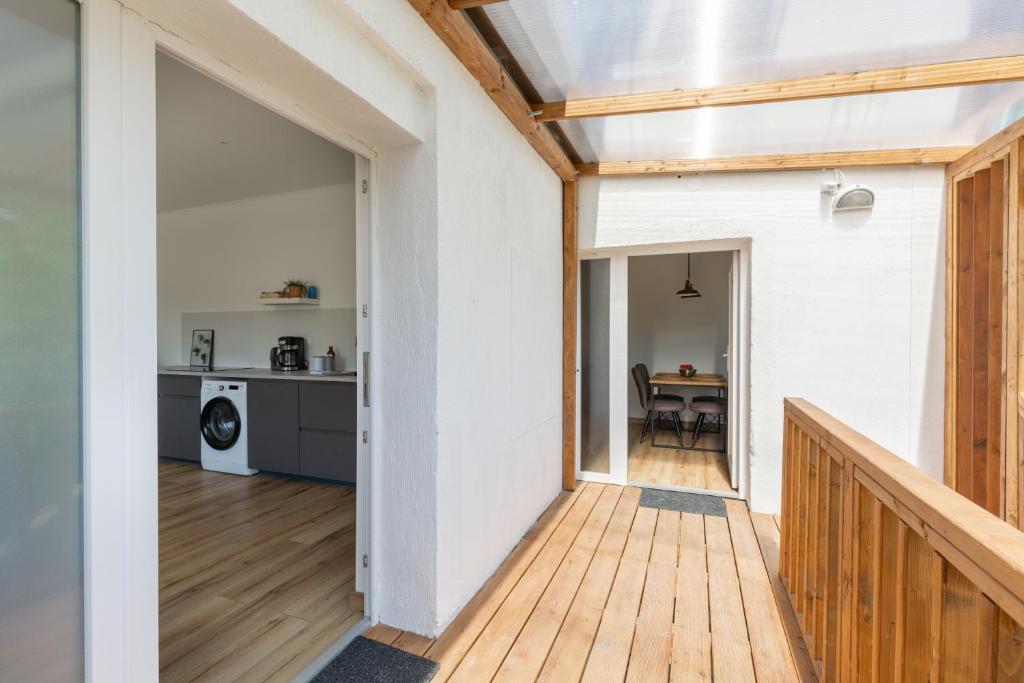 Kuchyň nebo kuchyňský kout v ubytování Kalia Apartmanok