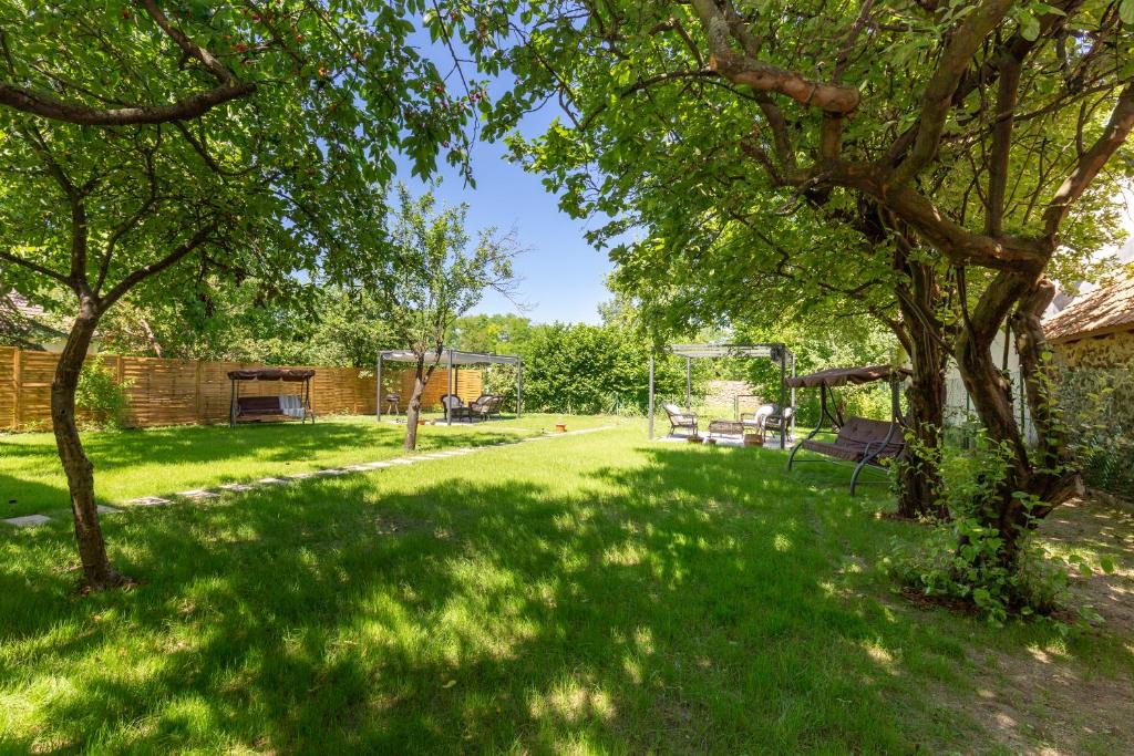 Zahrada ubytování Kalia Apartmanok