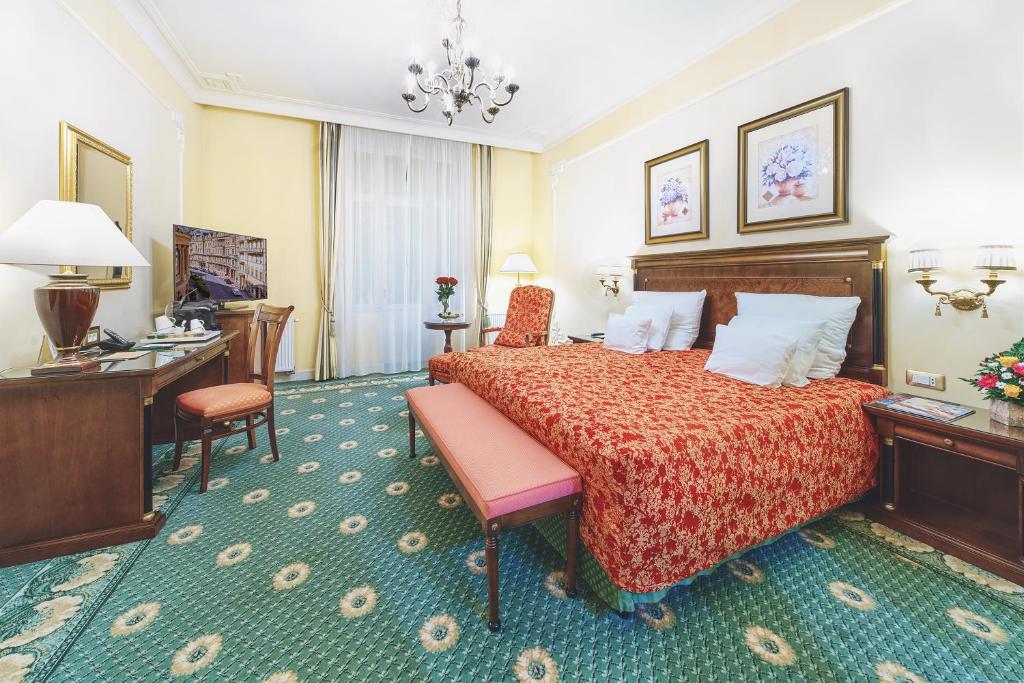 
Excellent Double room with Spa Street View and Entry to Wellness
