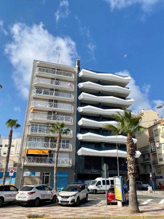Lujoso apartamento en 1ª línea recién reformado, Santa Pola ...