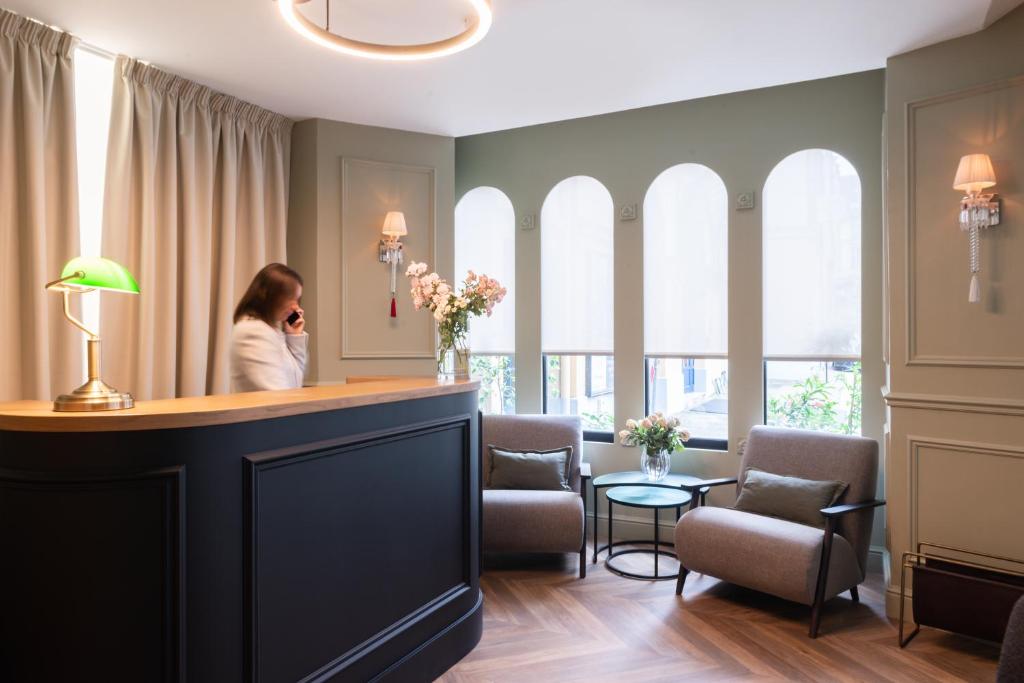 Hôtel Aston Paris - Resim 9