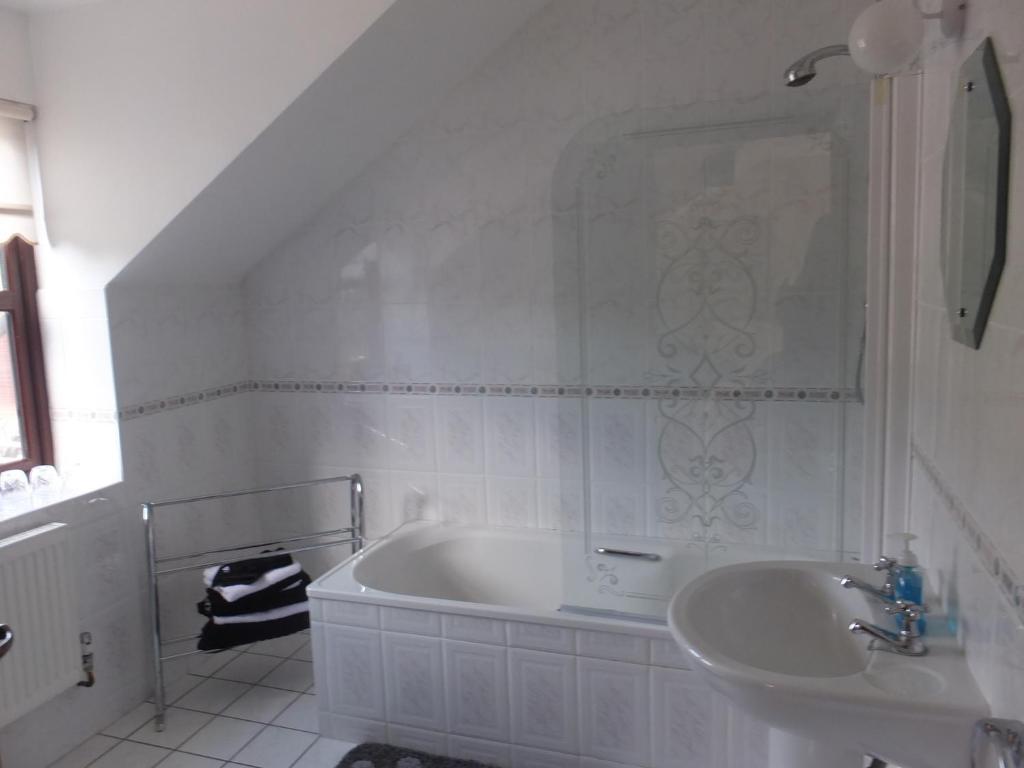 Een badkamer bij Murray's Mountain View