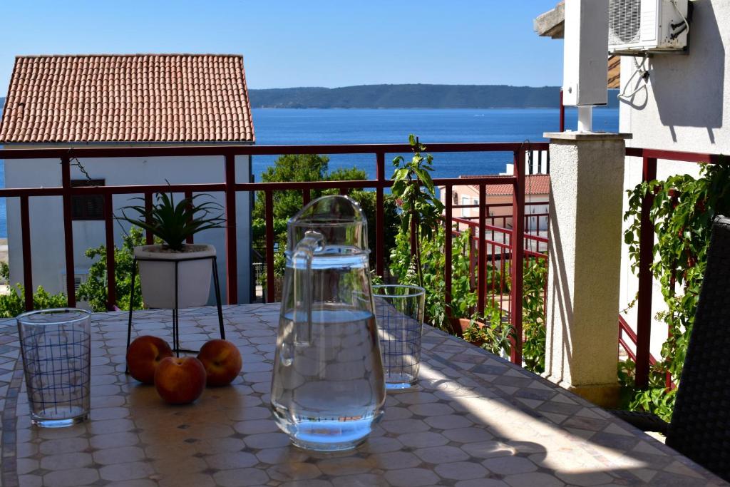Apartment Vujica, Okrug Gornji