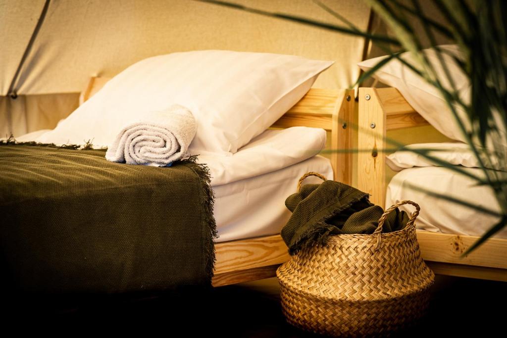 Postel nebo postele na pokoji v ubytování WPark Glamping