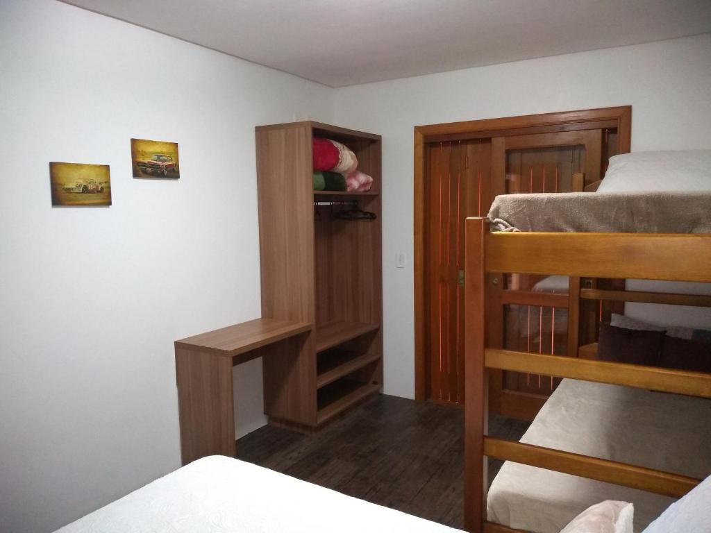 
A bunk bed or bunk beds in a room at Residencial Franzen
