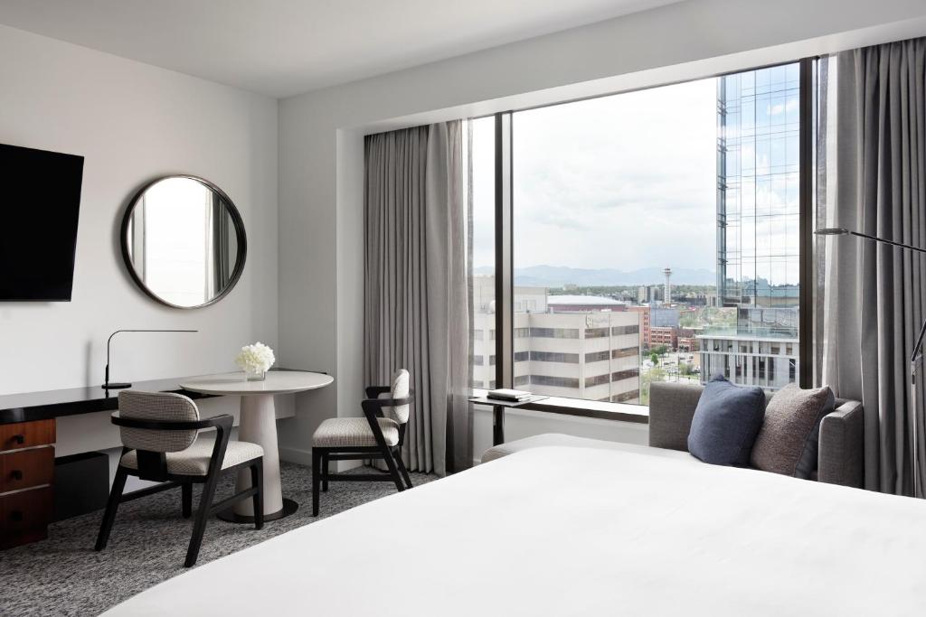 Four Seasons Hotel Denver - 