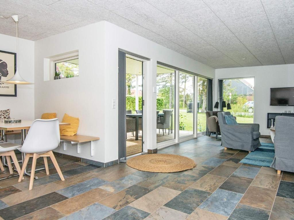 Posezení v ubytování Holiday home Ebeltoft XXI