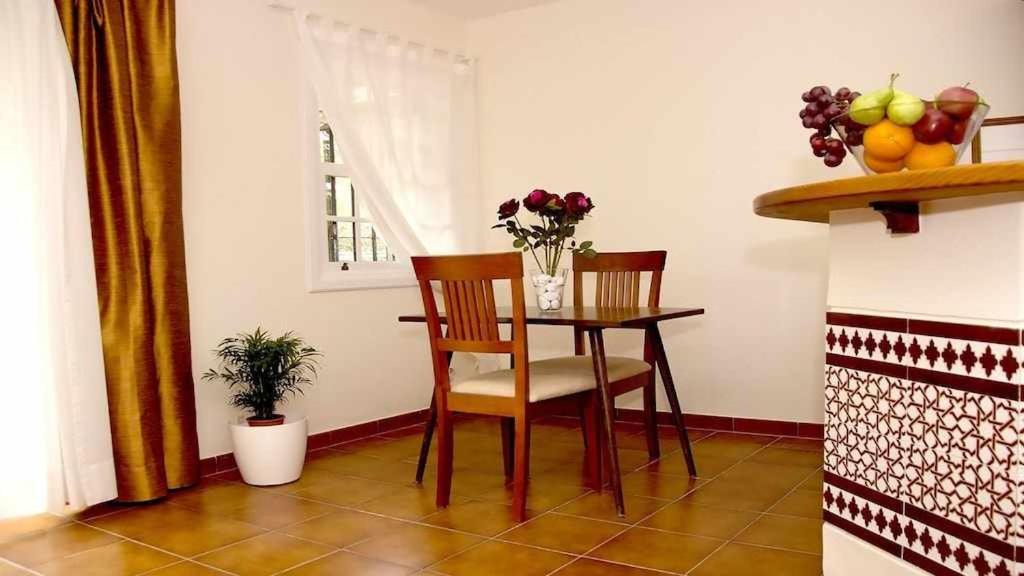 Fotografie z fotogalerie ubytování Apartamento con jardín y piscina B v destinaci Puerto de la Cruz