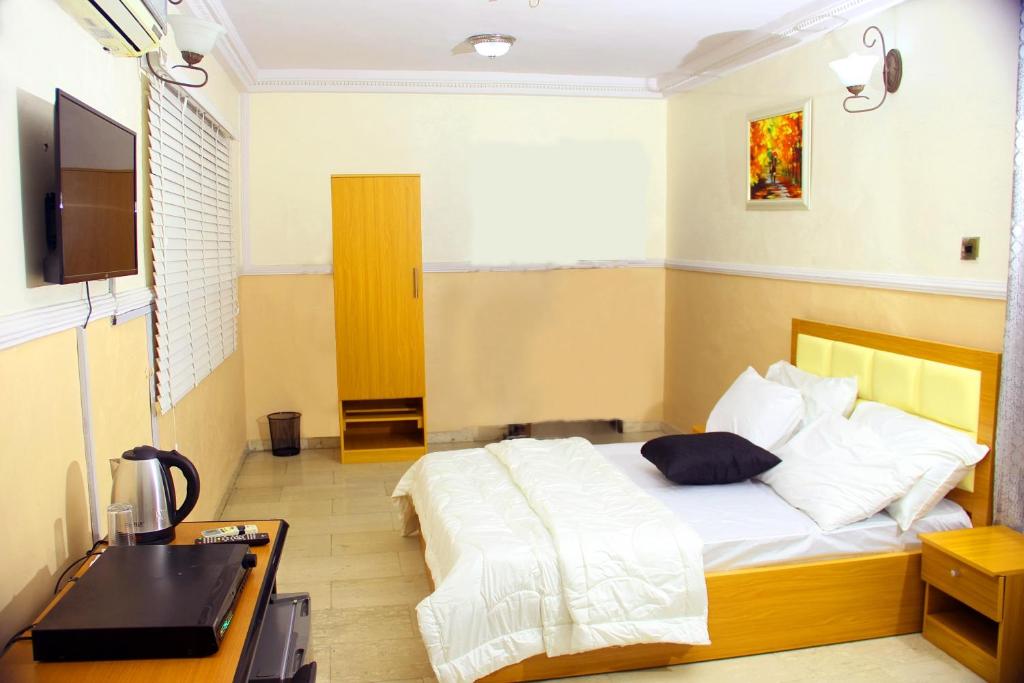 TV a/nebo společenská místnost v ubytování THOUCHI’S HOME