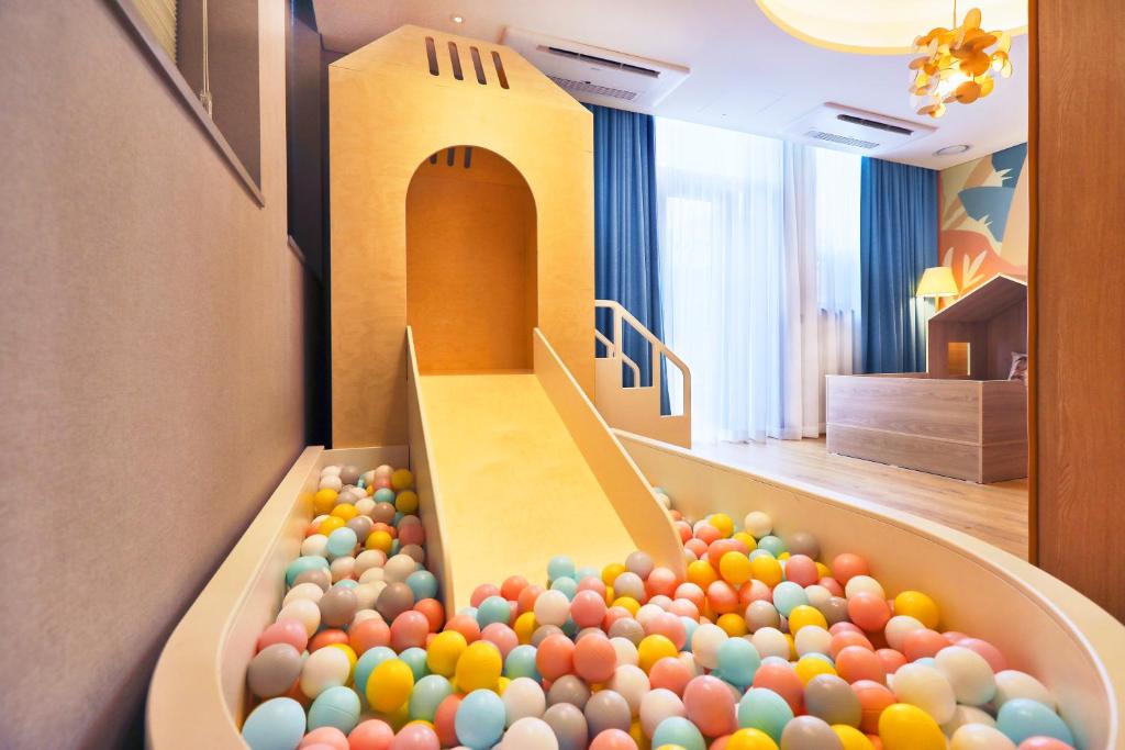 Fotografie z fotogalerie ubytování Wirye Militopia Hotel By Marine v destinaci Songnam