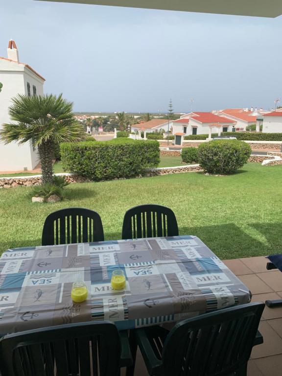 Fotografie z fotogalerie ubytování Ca la Marta apartamento con piscina y jardín a 150m de la playa v destinaci Arenal d'en Castell