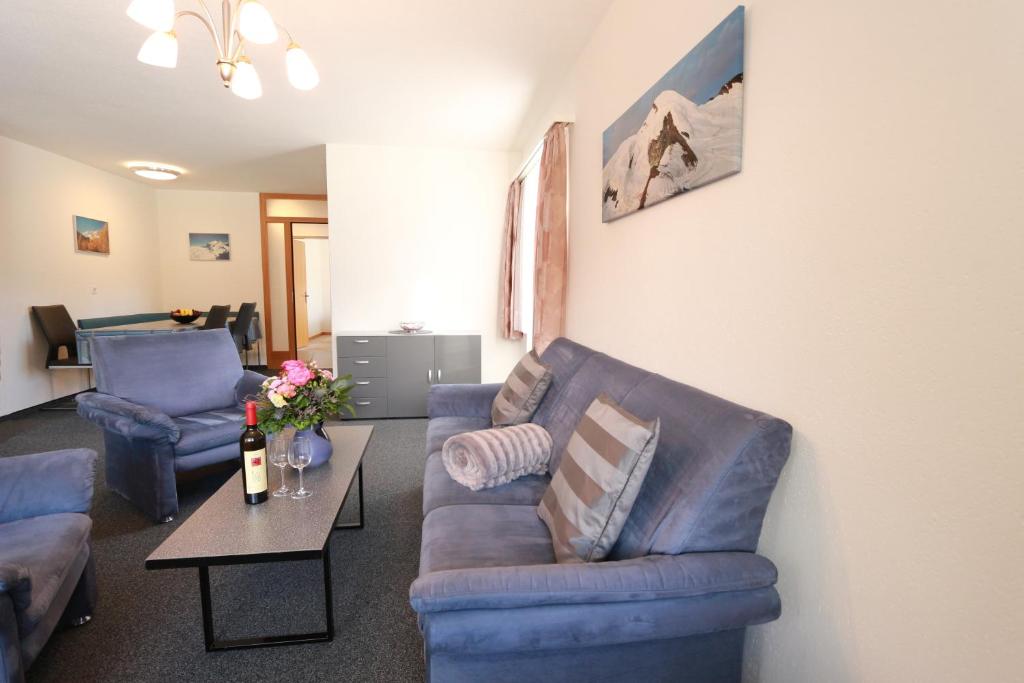 Apartment Azur - Two-Bedroom Apartment (4 Adults)
