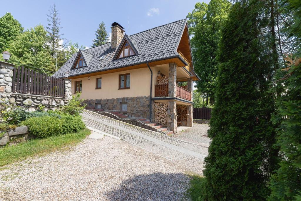 Budova, v ktorej sa apartmán nachádza
